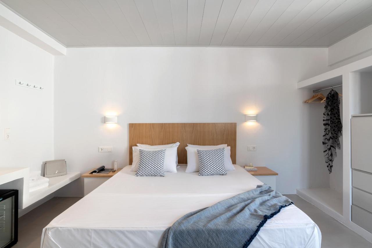White Cliff Naousa Ngoại thất bức ảnh