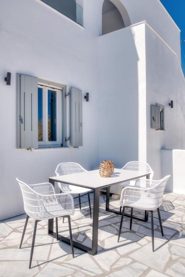 White Cliff Naousa Ngoại thất bức ảnh