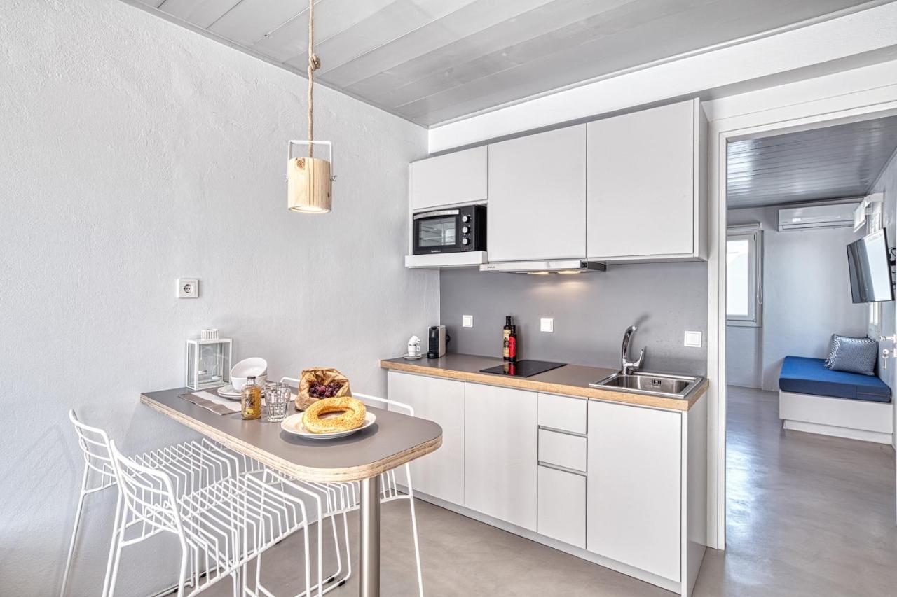 White Cliff Naousa Ngoại thất bức ảnh