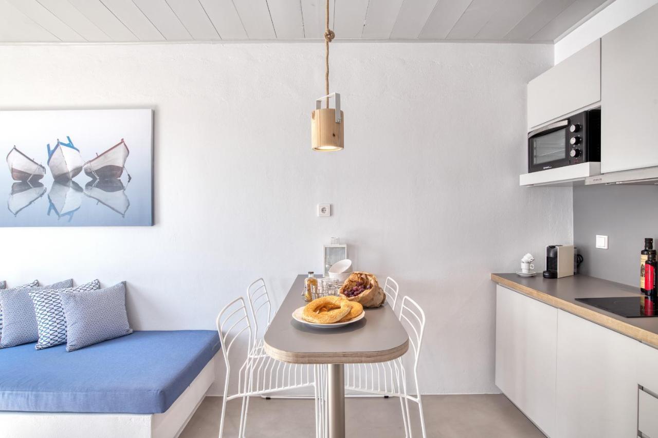 White Cliff Naousa Ngoại thất bức ảnh